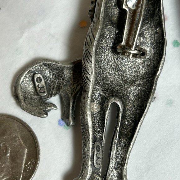 Vintage Signed JJ Silver Pewter Tone Mother Cat With Kitten Brooch Pin Kinetic - Picture 5 of 7